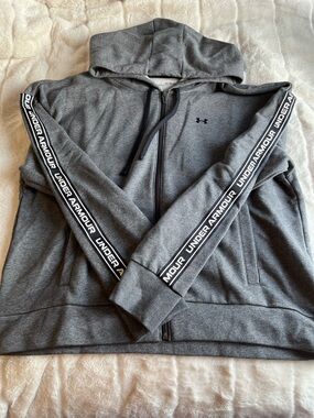 Under Armour Gray Full-Zip Hoodie with Branded Sleeve Tape